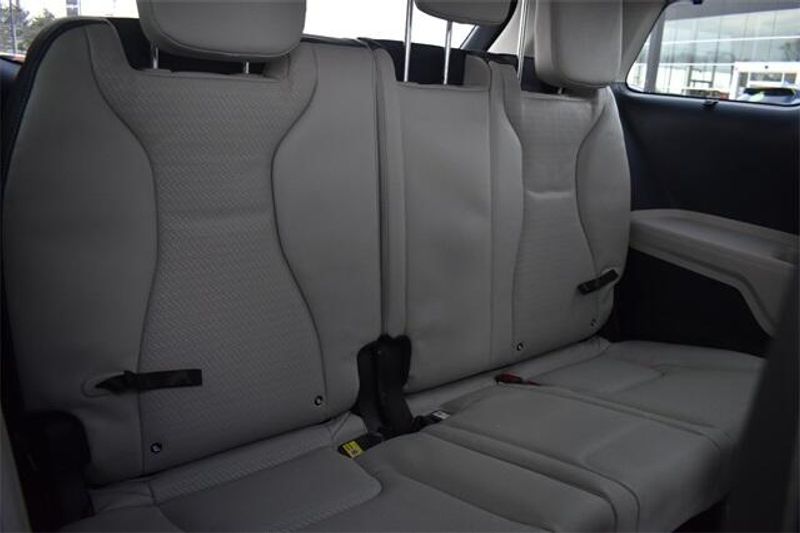 New 2026 Kia Carnival Hybrid SX PrestigeImage 16