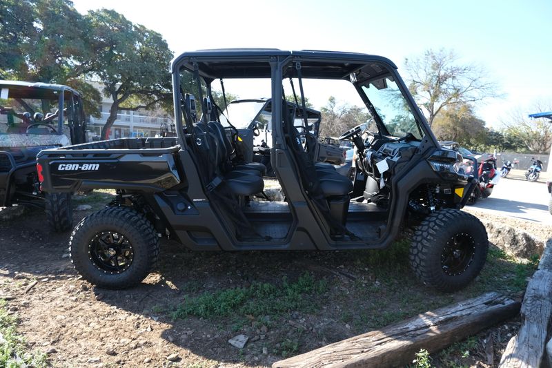 2025 Can-Am DEFENDER MAX XT HD10 STEALTH BLACKImage 14