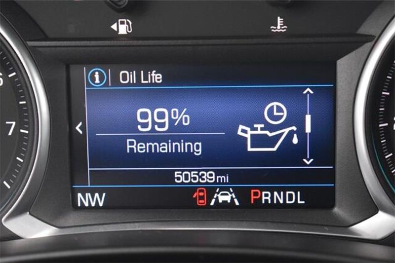 Used 2020 Chevrolet Equinox LTImage 26