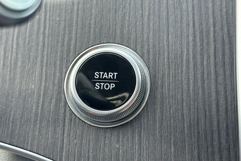 Used 2023 Mercedes-Benz EQS 450Image 27