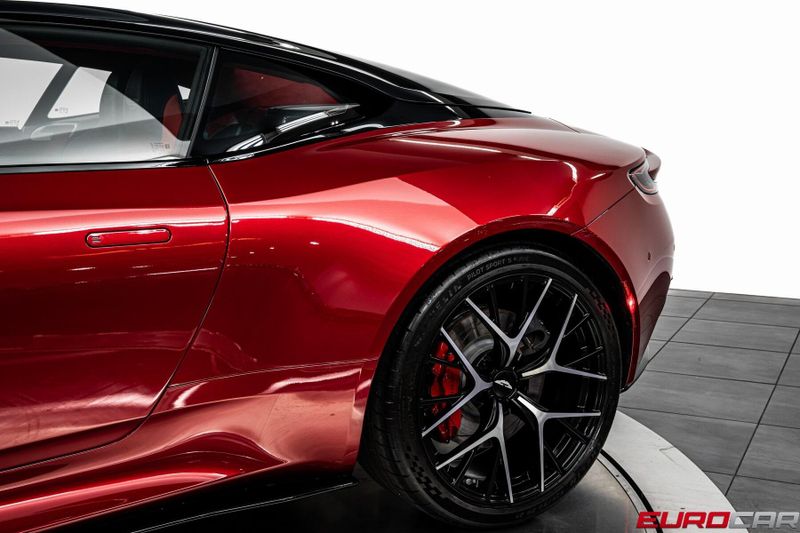 Used 2024 Aston Martin DB12 *HIGHLY OPTIONED* ONLY 3800 PAMPERED MILES*Image 15