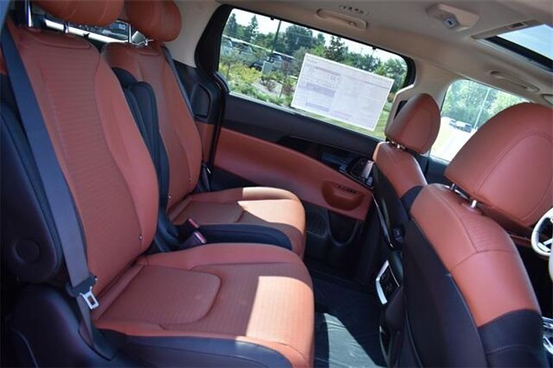 New 2026 Kia Carnival Hybrid SX PrestigeImage 16