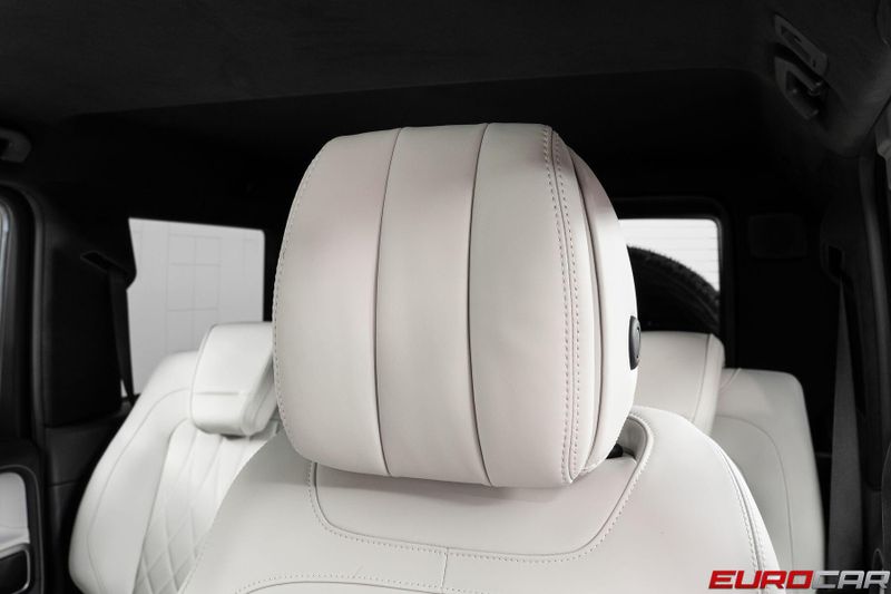 2022 Mercedes-Benz G-Class G 63 AMG 4x4 *AMG NIGHT PACKAGE PLUS * CARBON EXTEImage 44