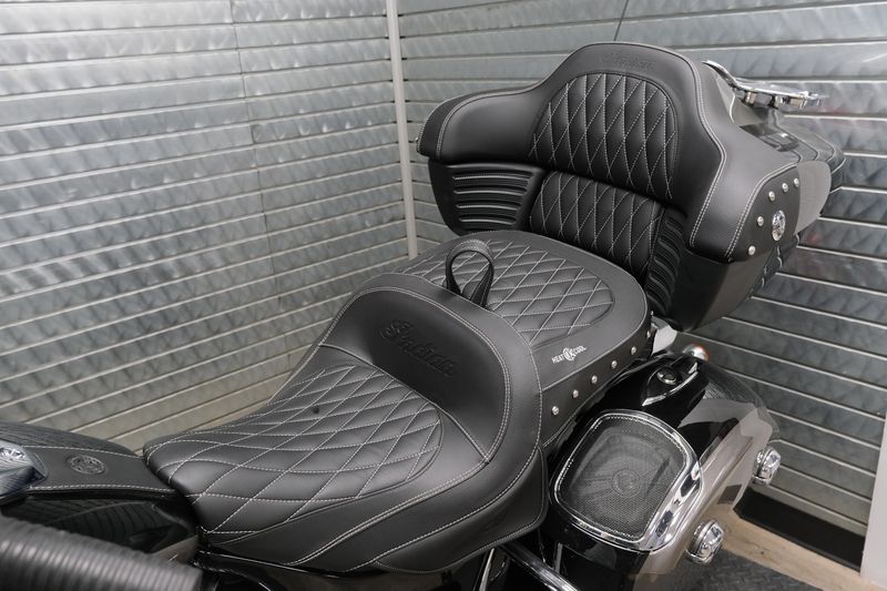 NEW 2025 INDIAN MOTORCYCLE ROADMASTER WITH POWERBAND AUDIO PACKAGE BLACK Image 14