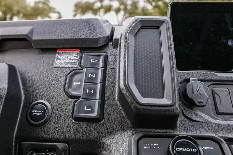 NEW 2026 CFMOTO UFORCE U10 PRO Image 9