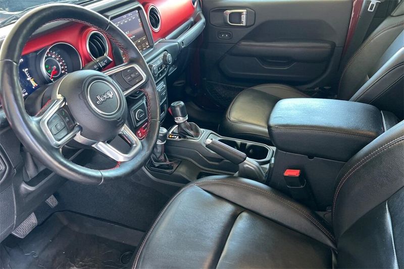 2021 Jeep Gladiator Rubicon photo 10