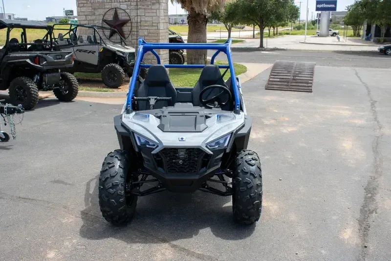 NEW 2026 POLARIS RZR 200 EFI Image 8