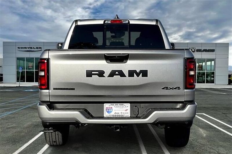 2025 RAM 1500 Big Horn Crew Cab 4x4 5