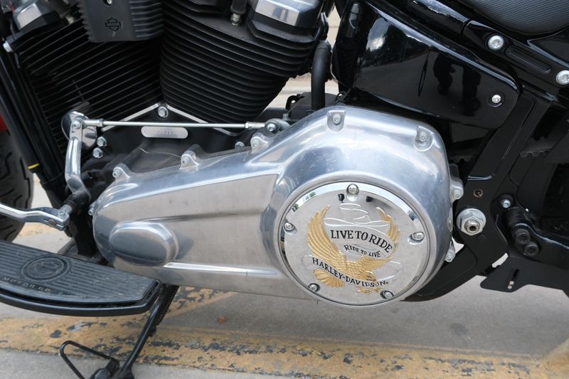USED 2018 HARLEY SOFTAIL SLIM Image 16