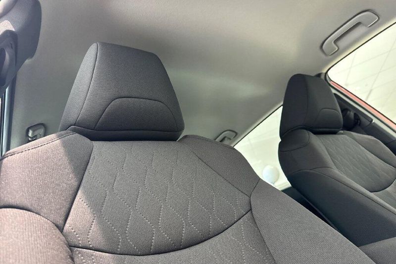 New 2026 Toyota Corolla Cross LEImage 17