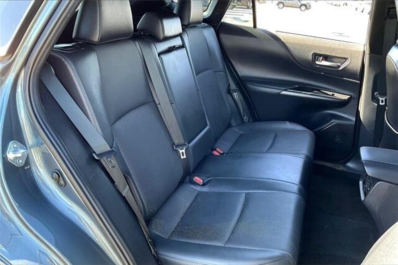 Used 2022 Toyota Venza LimitedImage 26