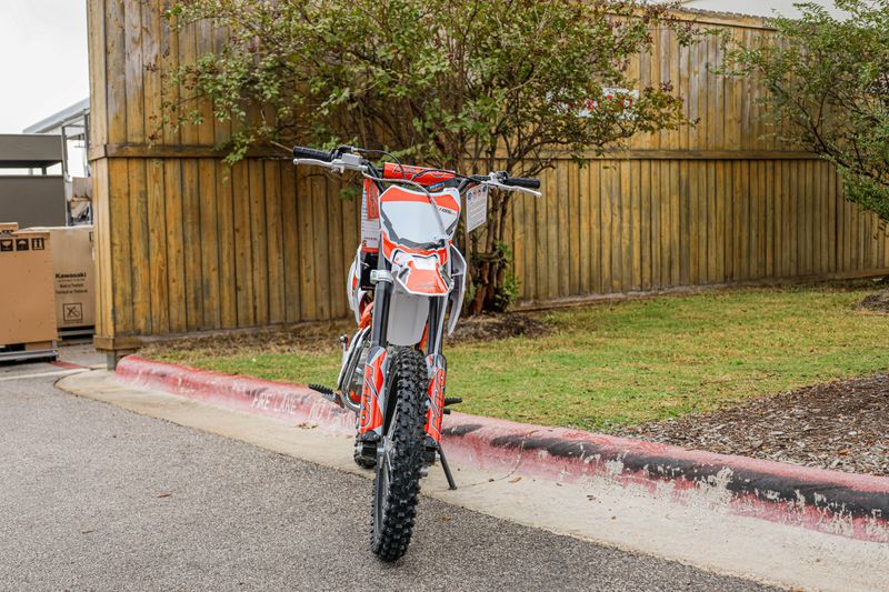 NEW 2025 KAYO TT 125 EFI  in a WHITE exterior color. Family PowerSports (877) 886-1997 familypowersports.com 