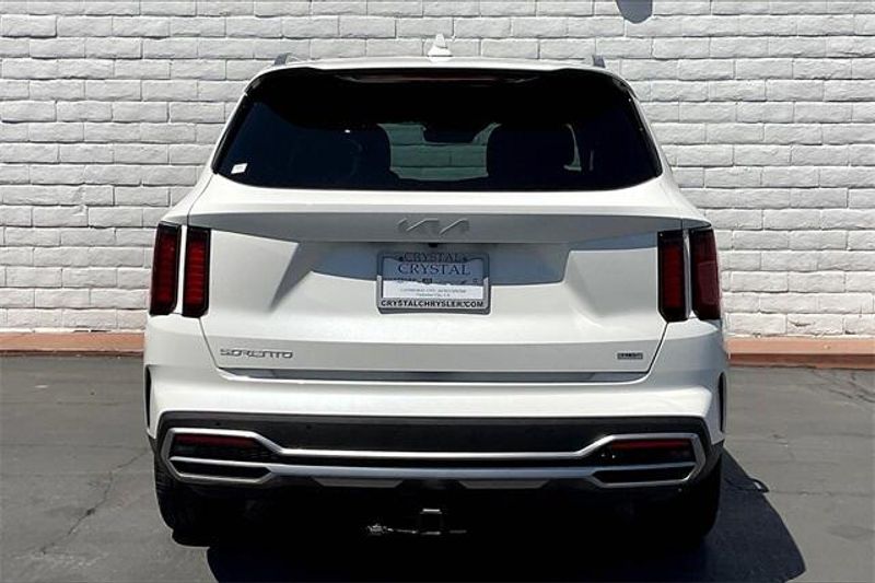 2024 Kia Sorento Hybrid EXImage 3