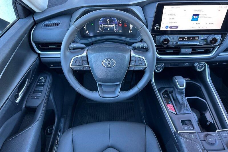 New 2026 Toyota Grand Highlander XLEImage 14