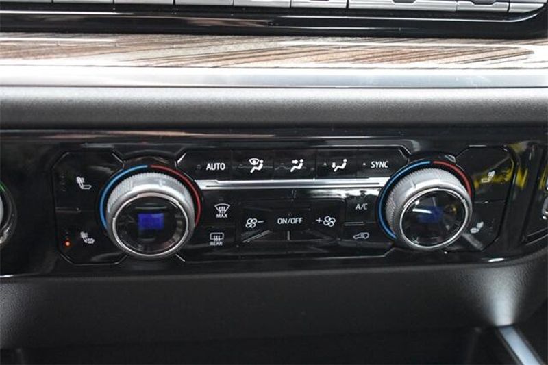 Used 2022 Chevrolet Silverado 1500 LTImage 29