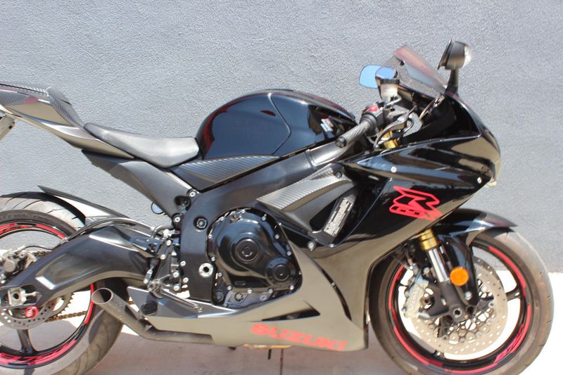 Used 2019 Suzuki GSX-R750L9 CA Image 8