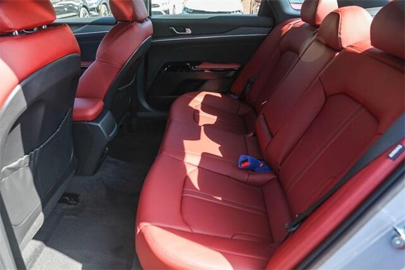 2025 Kia K5 GT-LineImage 11