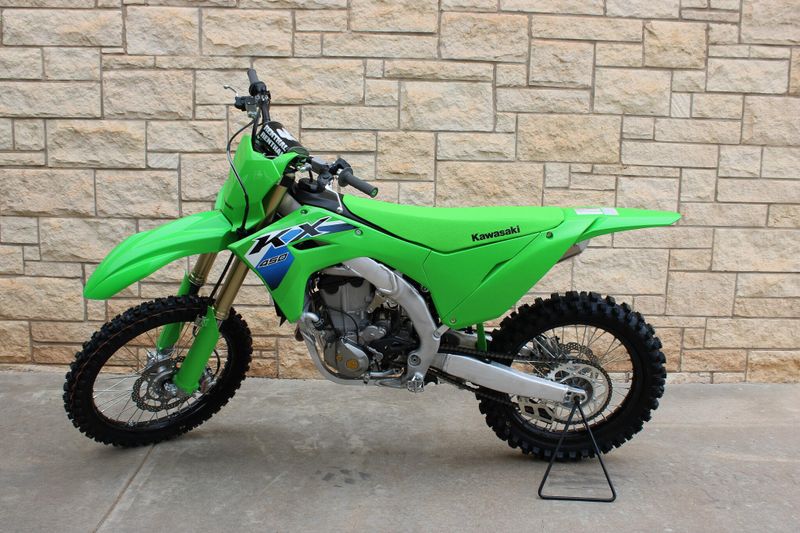 New 2026 Kawasaki KX450 LIME GREEN Image 6