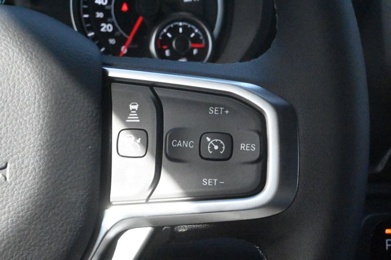 2025 RAM 1500 Big HornImage 19