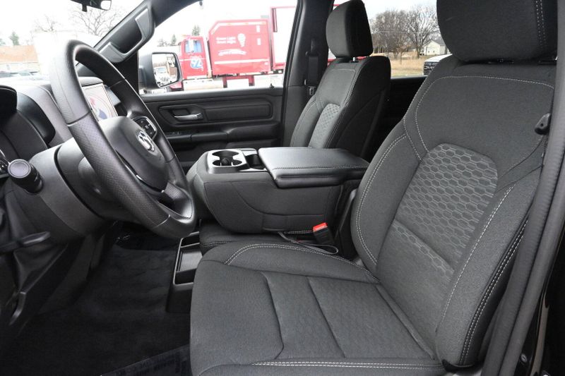 2025 RAM 1500 TradesmanImage 10