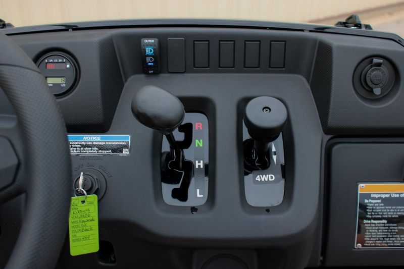 New 2026 Kawasaki MULE SX SUPER BLACK Image 17