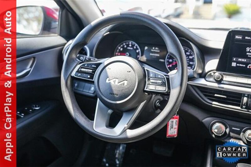 Used 2022 Kia Forte LXSImage 16