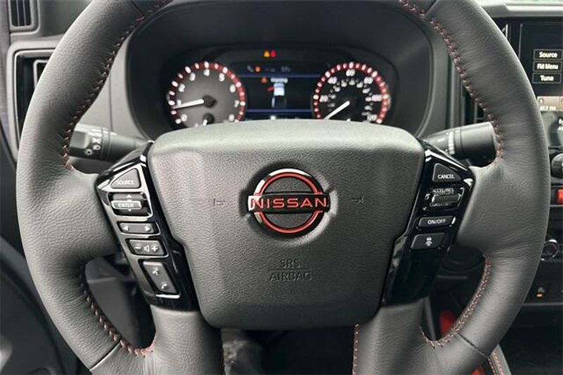 New 2025 Nissan Frontier PRO-XImage 20