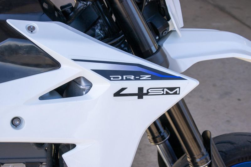 USED 2025 SUZUKI DRZ4SM Image 13