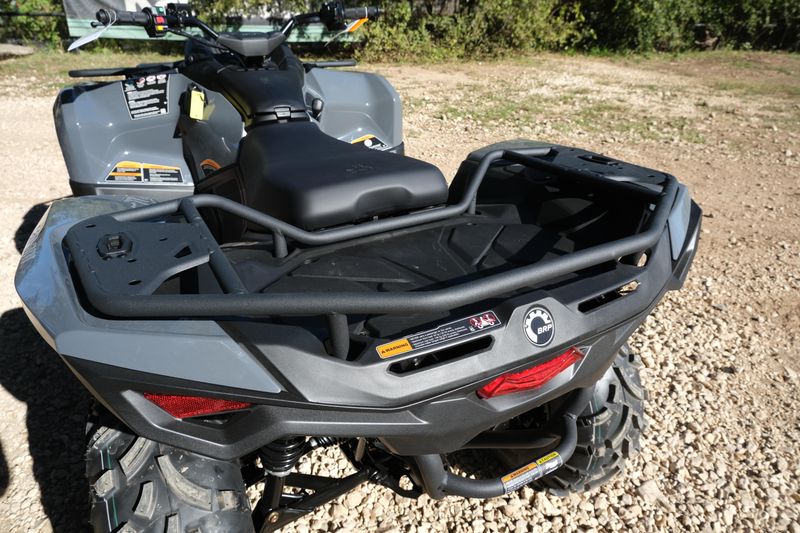 2025 Can-Am OUTLANDER DPS 700 WILDLAND CAMOImage 12