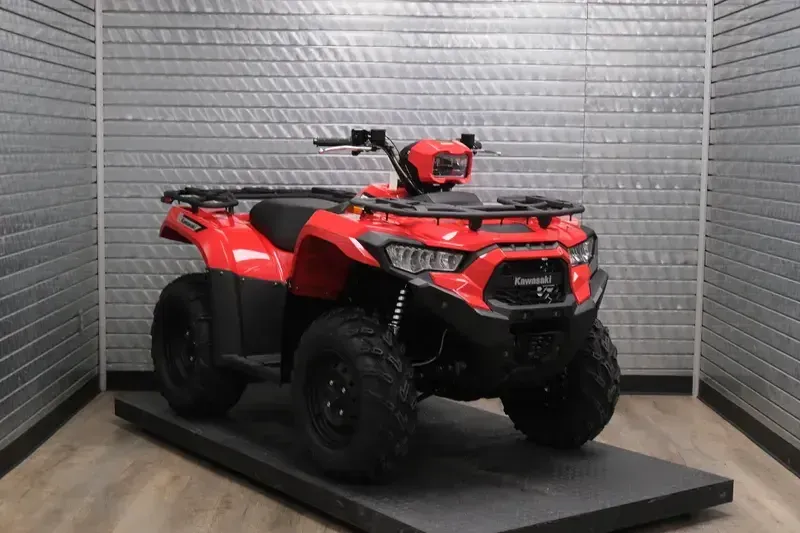 NEW 2026 KAWASAKI BRUTE FORCE 450 4X4 Image 1