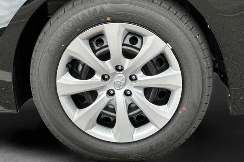 New 2027 Toyota Corolla LEImage 30