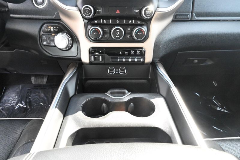 2022 RAM 1500 LaramieImage 24
