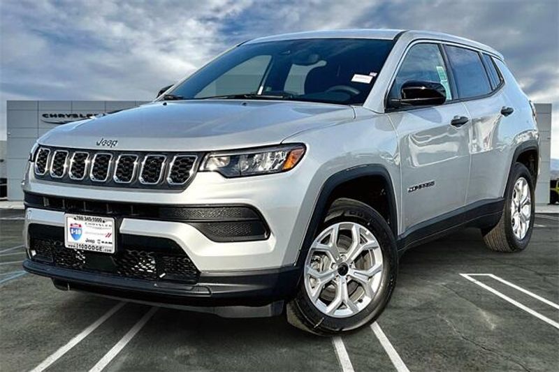 2025 Jeep Compass Sport 4x4Image 1