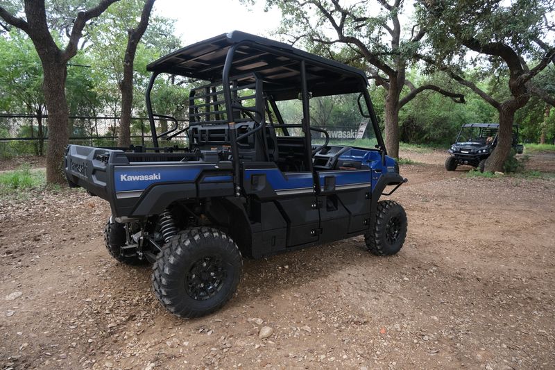 2024 Kawasaki MULE PROFXT 1000 LE BLUEImage 3