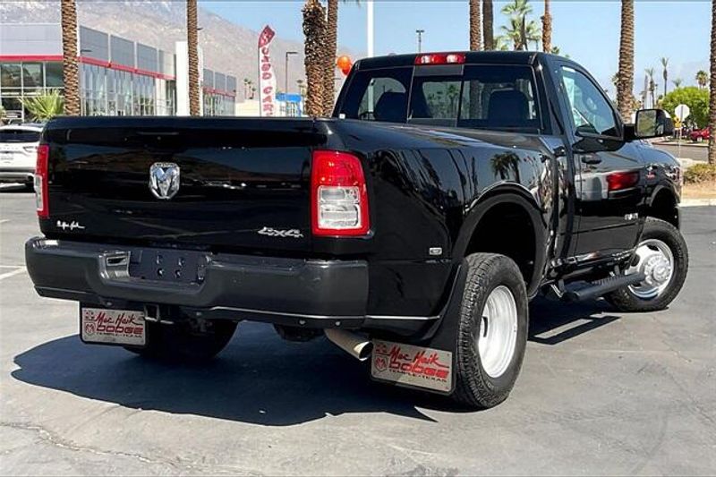 2022 RAM 3500 TradesmanImage 12