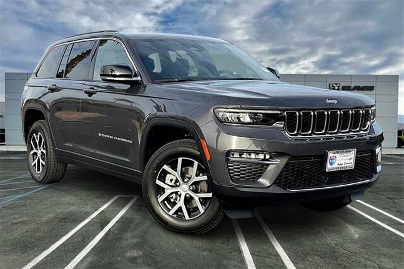 2025 Jeep Grand Cherokee Limited 4x4Image 14