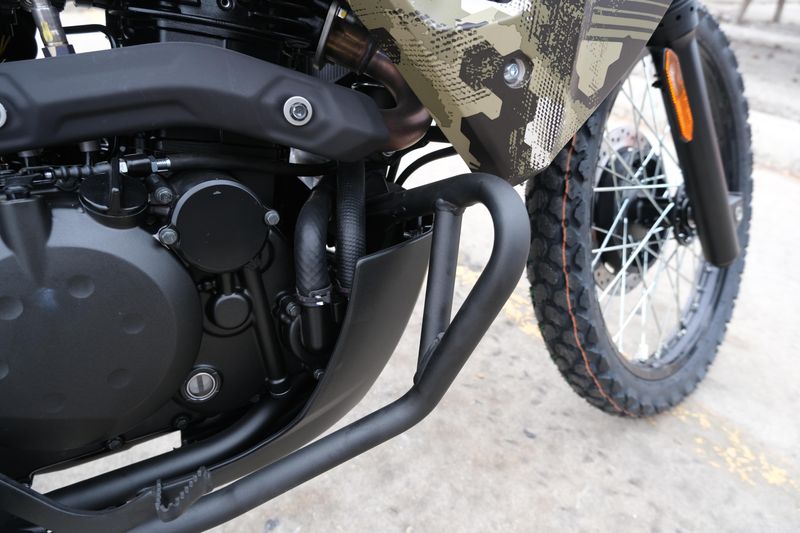 2025 Kawasaki KLR 650 ADVENTURE ABS CYPHER CAMO TAN AND METALLIC MATTE CARBON GRAYImage 10