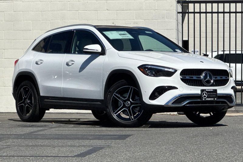 New 2026 Mercedes-Benz GLA-Class GLAGLA 250Image 2