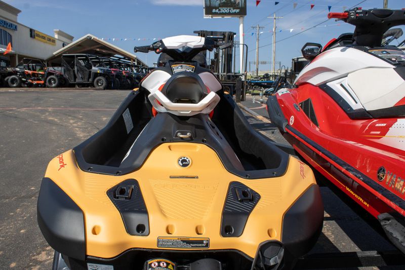 NEW 2026 SEADOO SPARK FOR 2 90HP CONVENIENCE PACKAGE WITH SOUND SYSTEM Image 4