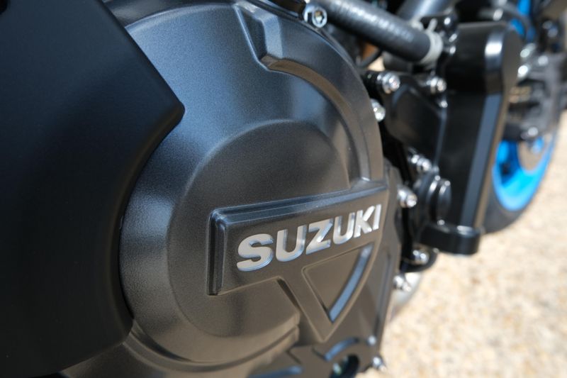 2024 Suzuki GSX8SImage 2