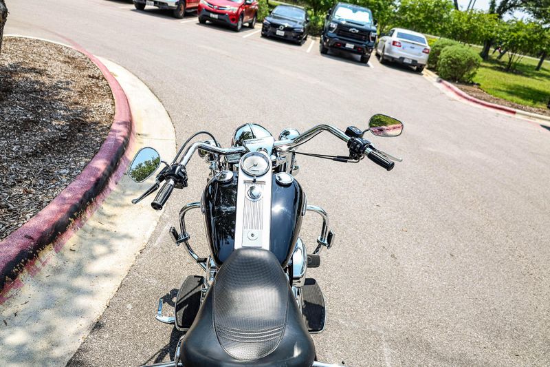2007 HARLEY ROAD KING CLASSIC  BLACK Image 30