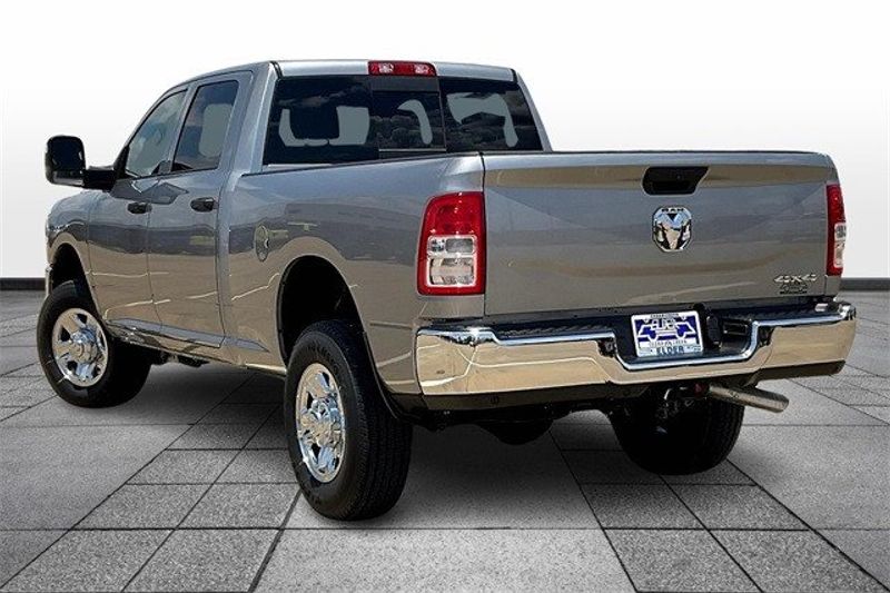 2024 RAM 2500 Tradesman Crew Cab 4x4 6