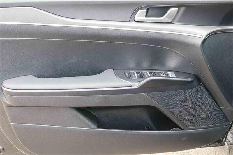 New 2026 Kia K5 LXSImage 21