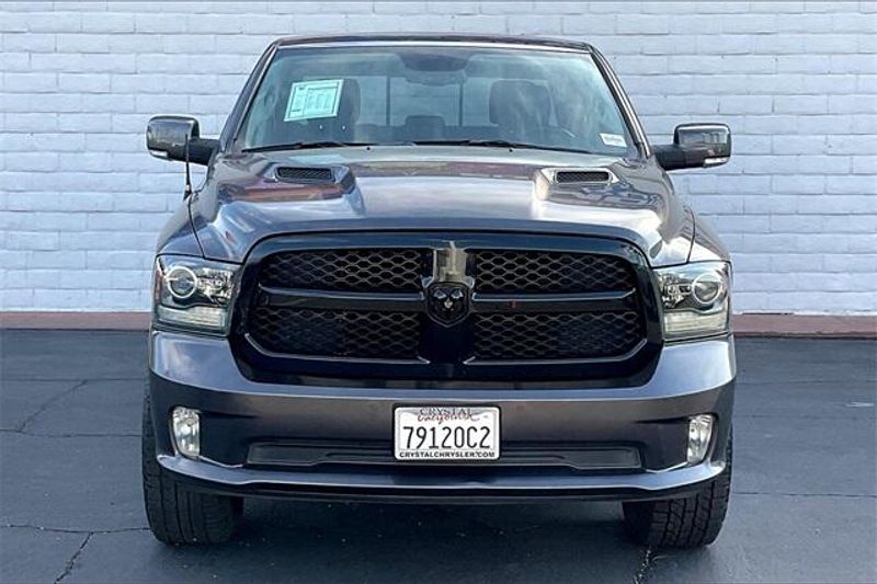 2018 RAM 1500 NightImage 2