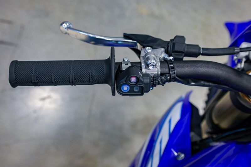 2025 Yamaha WR450F  TEAM BLUE Image 5