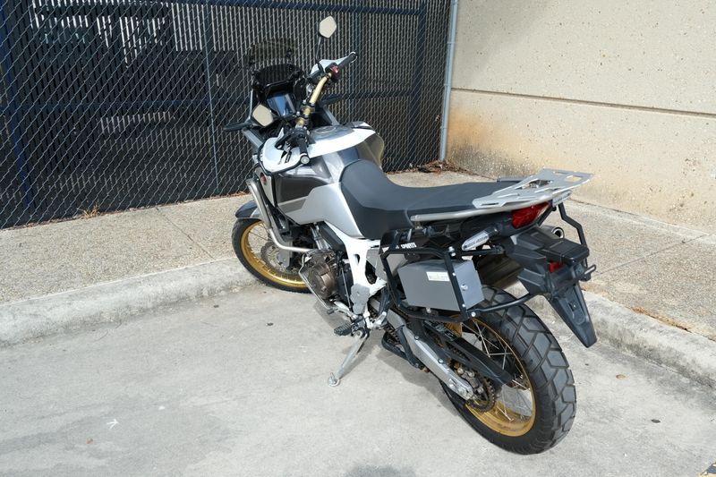 USED 2019 HONDA AFRICA TWIN ADV SPORT Image 5