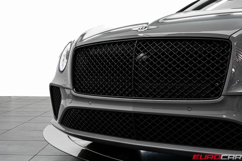 Used 2023 Bentley Continental GT V8 *CARBON INTERIOR TRIM * TWO-TONE INTERIOR*Image 12