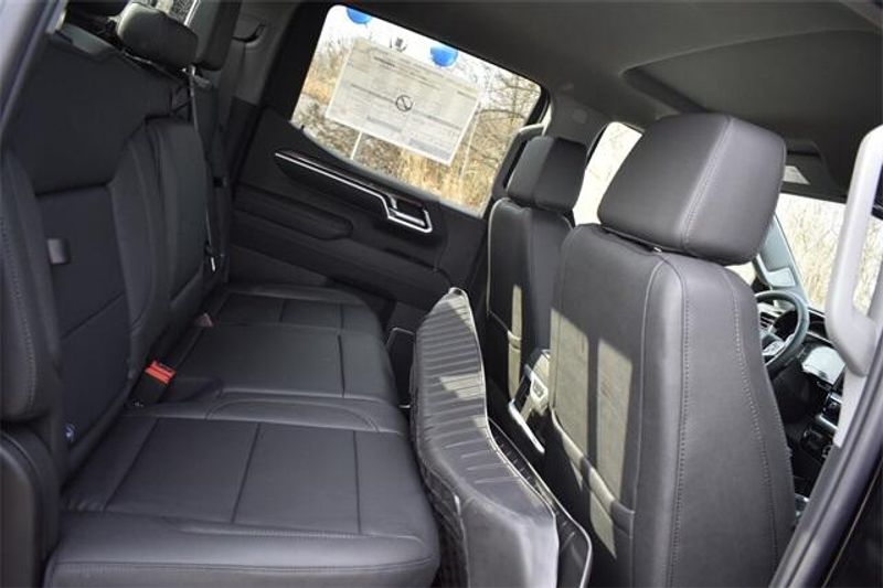 2025 Chevrolet Silverado 1500 LTZImage 16