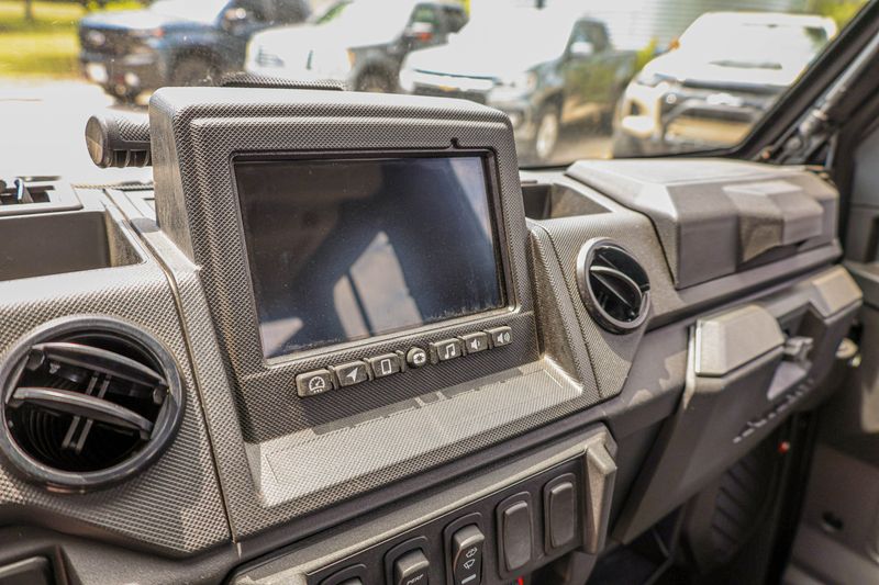 USED 2025 POLARIS RANGER CREW XP 1000 NORTHSTAR TEXAS EDITION Image 2