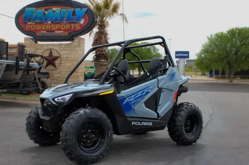 2025 Polaris PHOENIX 200 STORM GRAY Image 4